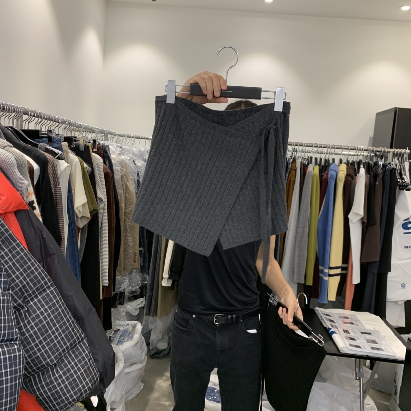 THE SECOND GROW東大門㊣代購女裝新品推薦25秋冬短裙裹身裙THE SECOND GROW短裙圖色2