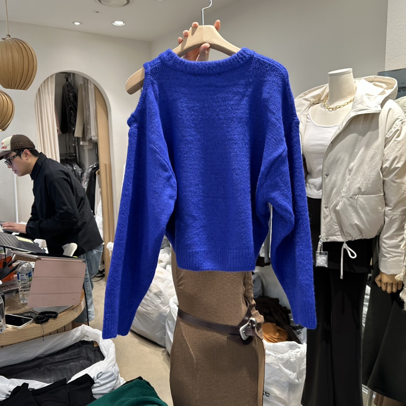 MAGNOLIA36-L東大門㊣代購女裝新品25秋冬時尚推薦針織衫開衩MAGNOLIA36-L針織衫