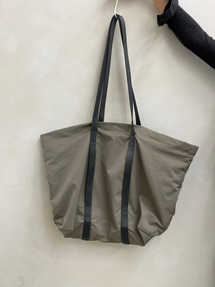 LAKE-A東大門㊣直郵女裝新品25秋冬真品推薦人氣單肩斜跨包Lake side單肩/斜跨包