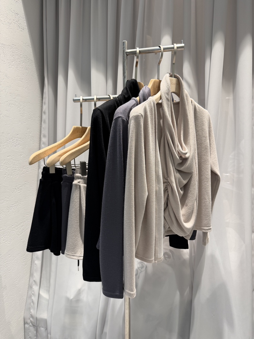 CLOTH東大門㊣實拍女裝新款職業人氣真品套裝百褶套裝褶裙褶皺CLOTH套裝