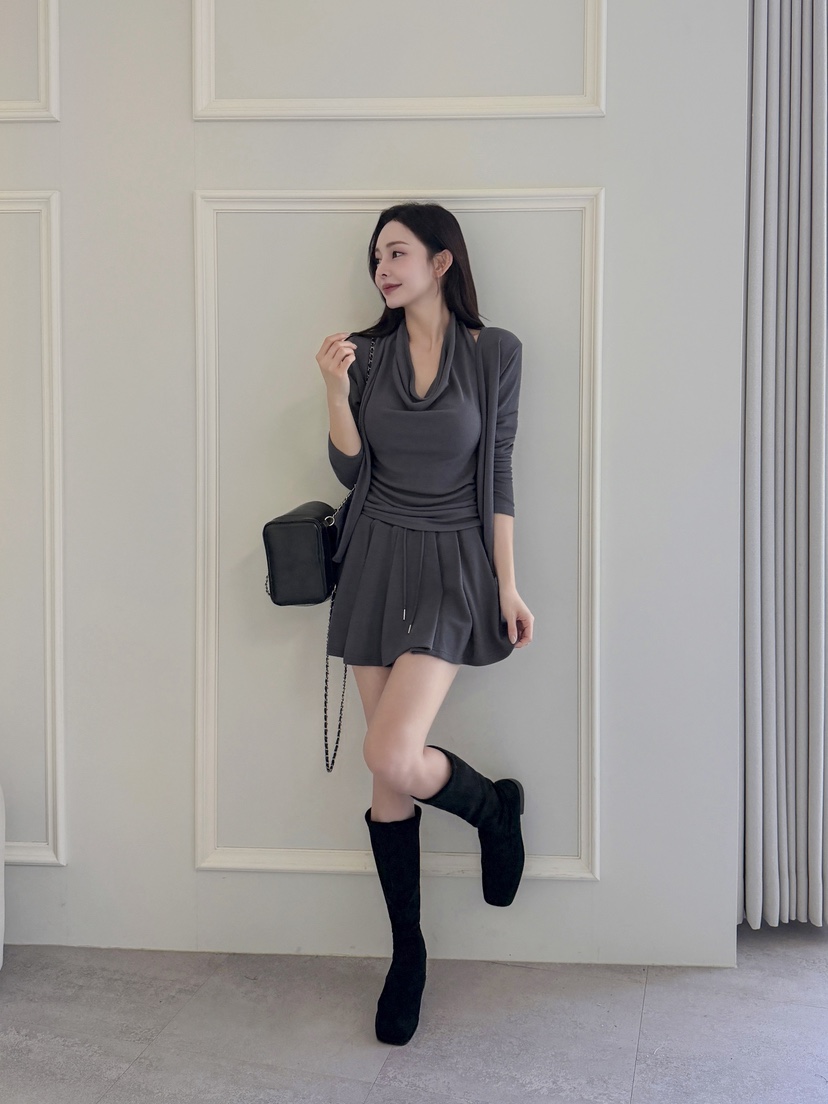 CLOTH東大門㊣實拍女裝新款職業人氣真品套裝百褶套裝褶裙褶皺CLOTH套裝