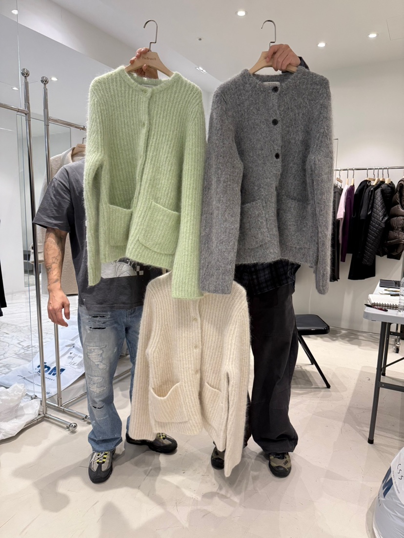 THE BRUNCH東大門㊣代購女裝新品時尚推薦人氣熱賣毛衣羊駝THE BRUNCH毛衣
