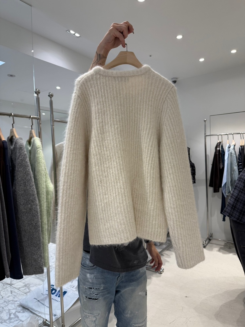 THE BRUNCH東大門㊣代購女裝新品時尚推薦人氣熱賣毛衣羊駝THE BRUNCH毛衣