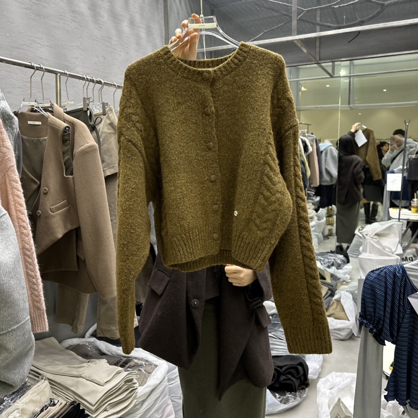 UOOV東大門㊣代購女裝新品休閑人氣時尚職業推薦真品針織衫UOOV針織衫圖色3