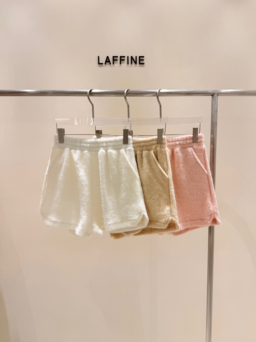 LAFFINE-P東大門㊣實拍女裝新品推薦人氣時尚職業套裝套裝LAFFINE-P套裝