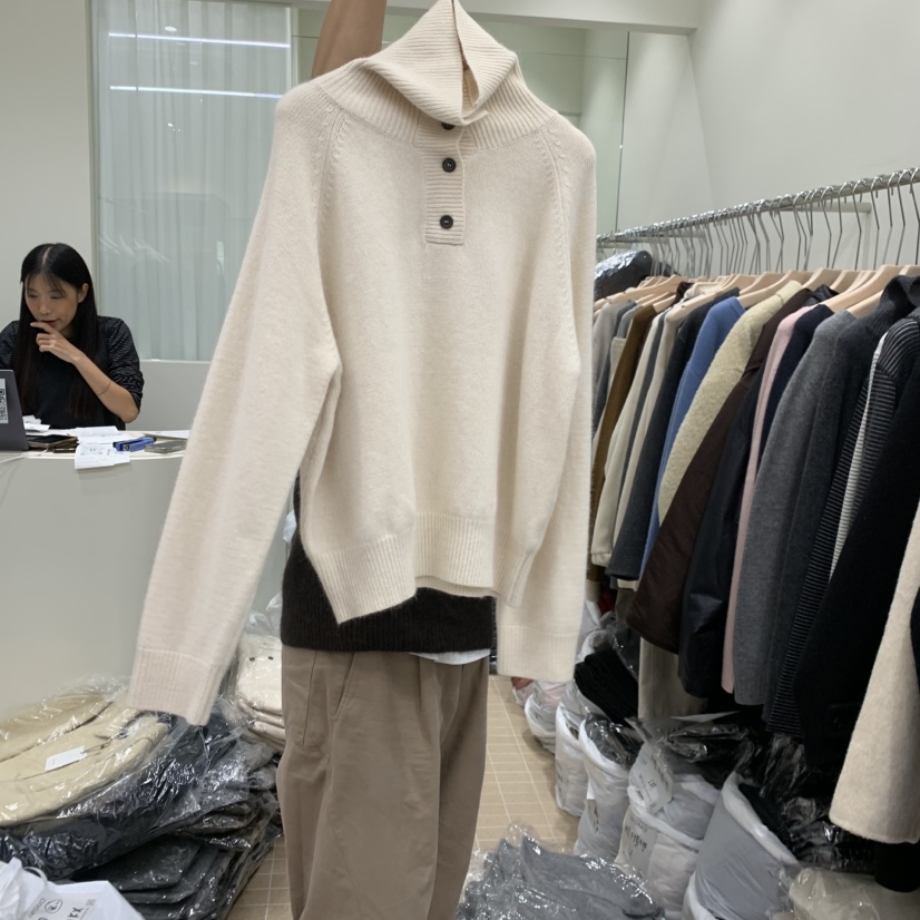 AMY GRACE東大門㊣實拍女士新款時尚推薦職業人氣針織衫紐扣AMY GRACE針織衫圖色1