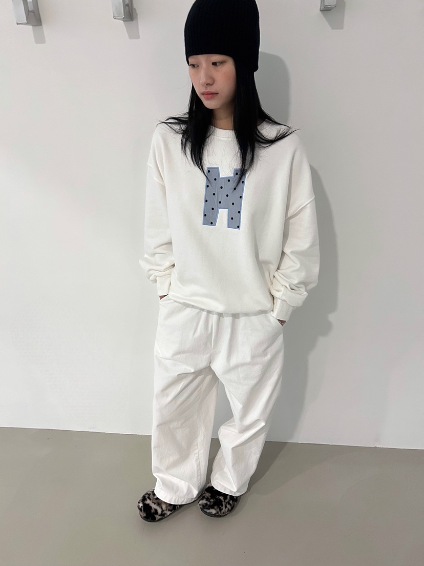 HEUMUTA東大門㊣實拍女裝新品推薦時尚人氣職業熱賣衛衣拉絨HEUMUTA衛衣