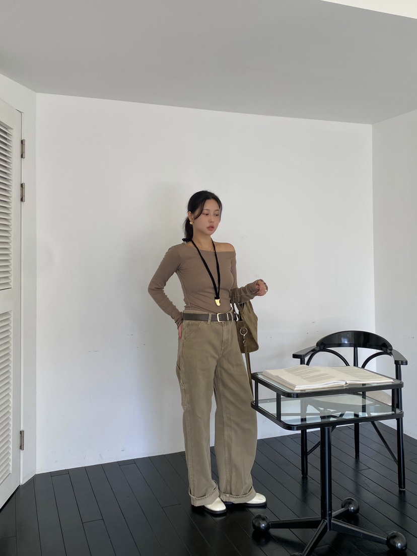OUPPT東大門㊣代購女裝新品人氣真品時尚職業長袖T恤蕾絲褶皺OUPPT長袖T恤