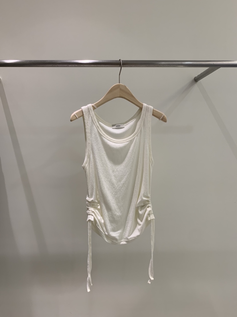 ZITTEN韓國直郵㊣女裝新品真品人氣時尚職業推薦休閑吊帶背心ZITTEN吊帶/背心圖色2