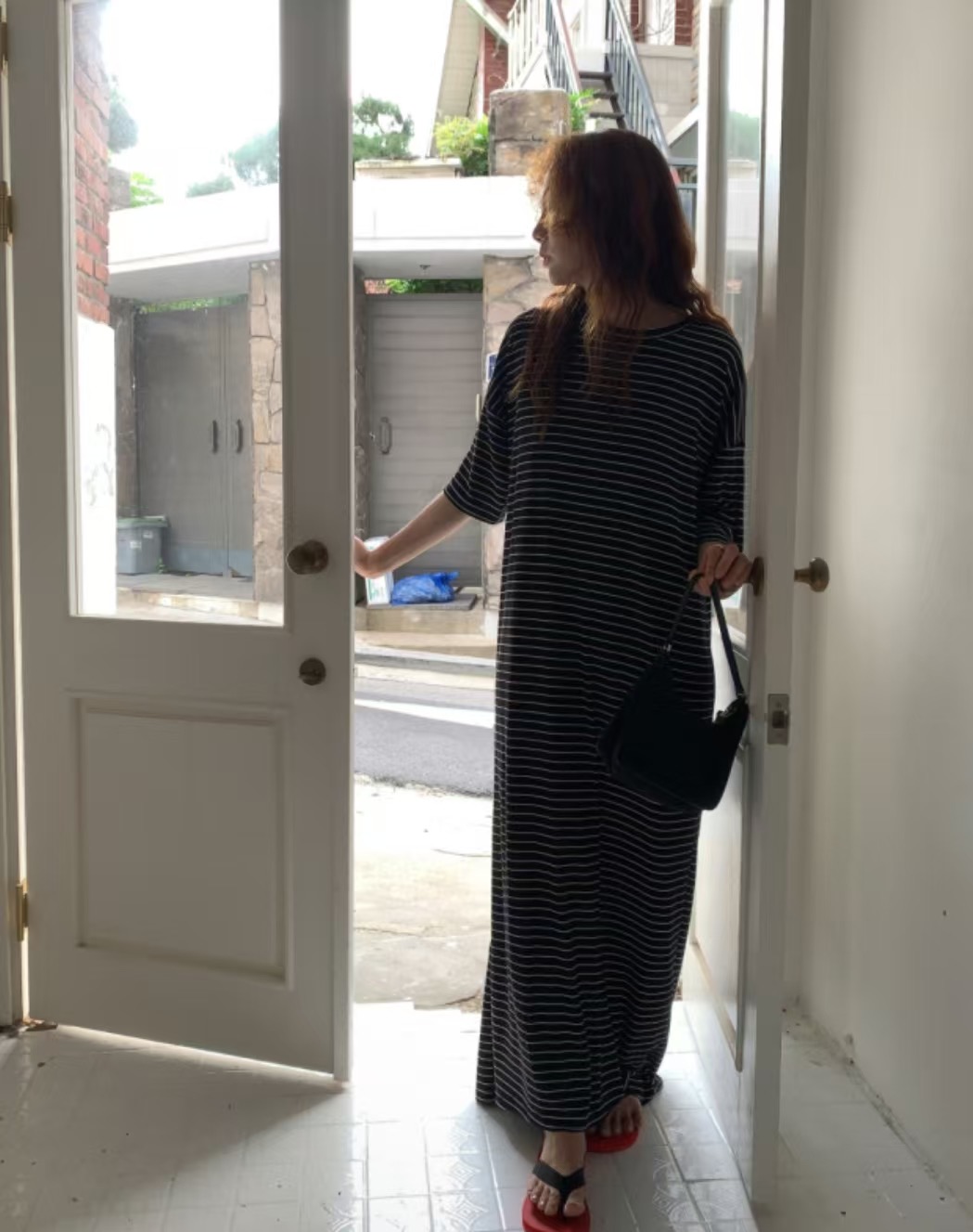 VIVID韓國代購㊣女士新款25秋冬人氣休閑職業真品推薦連衣裙VIVID連衣裙