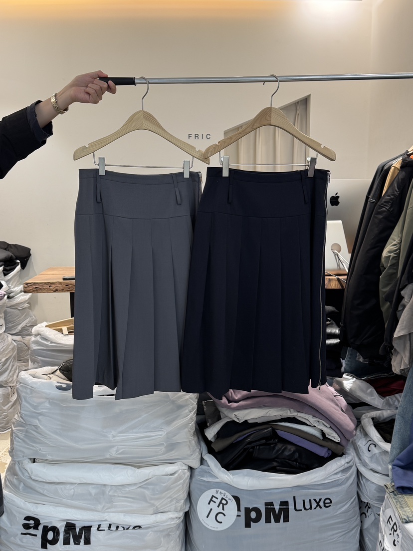 FRIC韓國代購㊣女裝新品休閑人氣職業半身裙中短裙拉鏈褶皺FRIC半身裙/中短裙