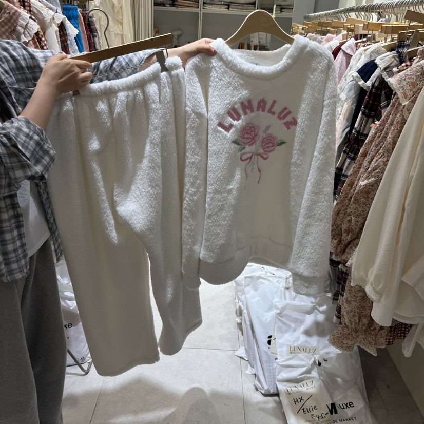 LUNALUZ-L東大門㊣實拍女士新品職業休閑熱賣人氣睡衣兩件套LUNALUZ睡衣