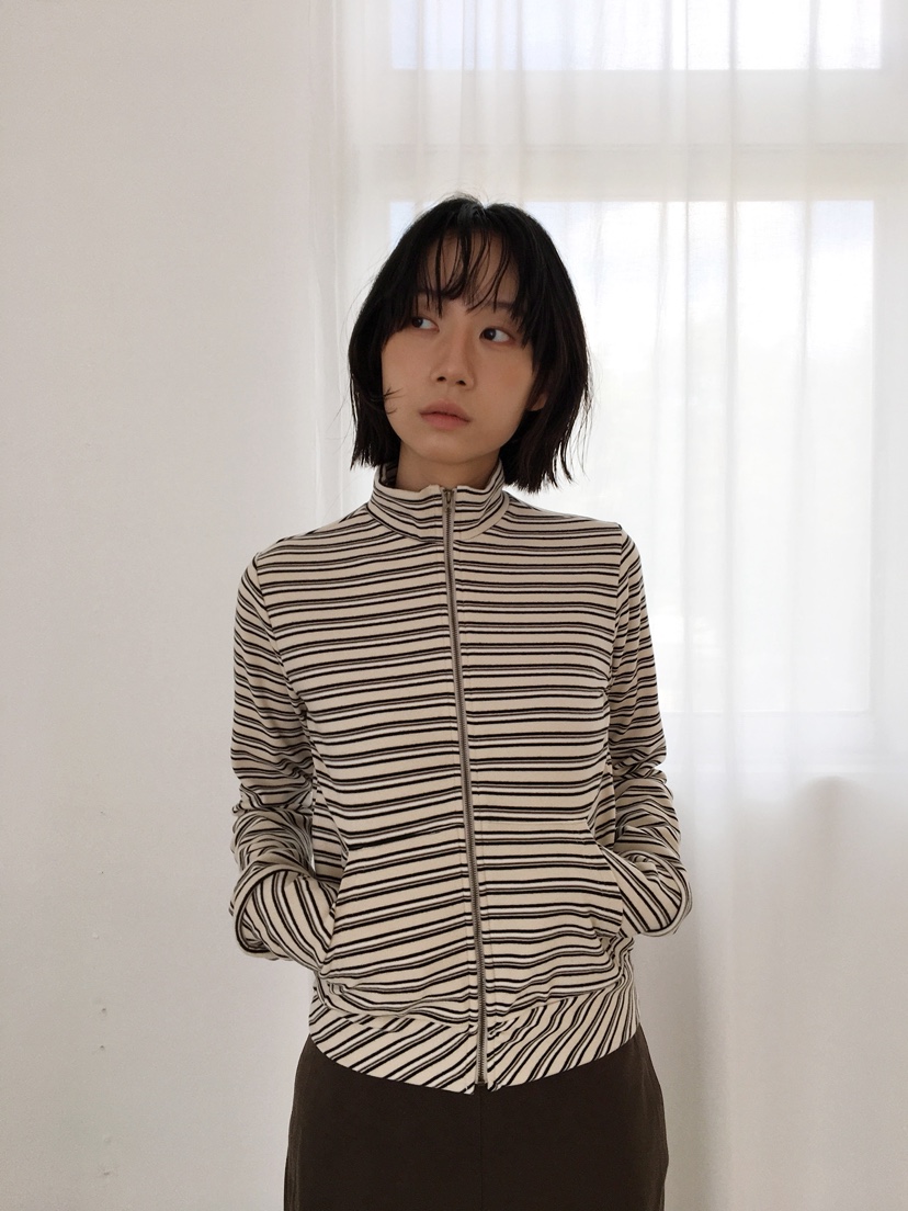 CCW韓國直郵㊣女士新款推薦人氣休閑真品時尚熱賣職業衛衣拉鏈CCW--NYUNYU衛衣