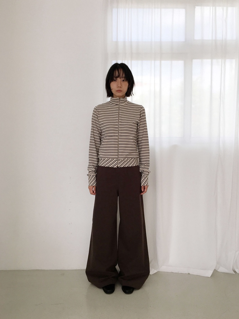 CCW韓國直郵㊣女士新款推薦人氣休閑真品時尚熱賣職業衛衣拉鏈CCW--NYUNYU衛衣