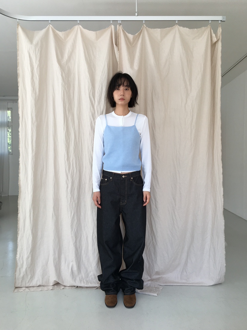 CCW韓國直郵㊣女士新品25秋冬休閑時尚職業人氣真品吊帶背心CCW--NYUNYU吊帶/背心