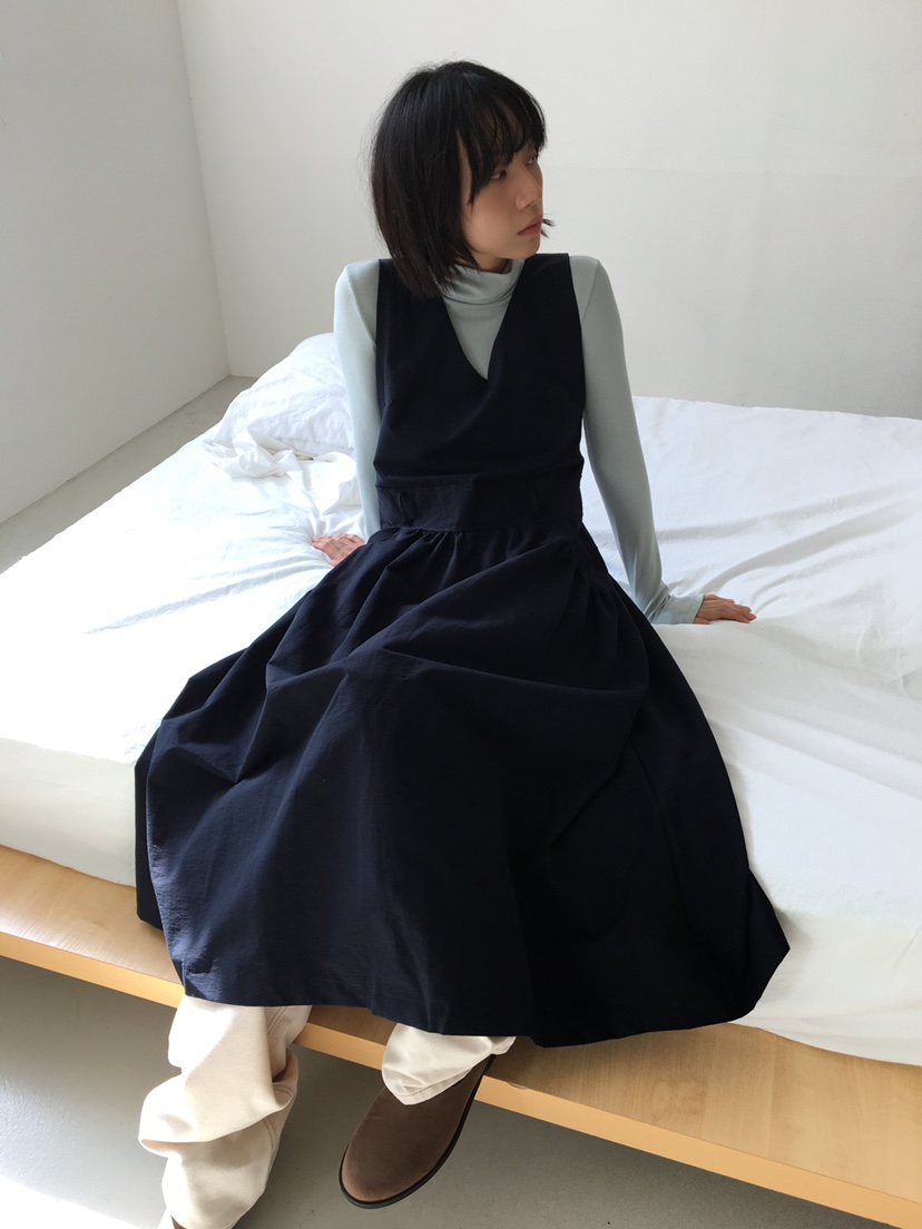 CCW東大門㊣實拍女士新款熱賣推薦真品時尚25秋冬連衣裙含腰帶CCW--NYUNYU連衣裙