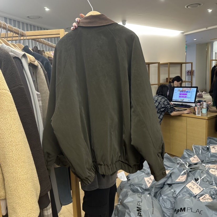 OVER RICH東大門㊣實拍女裝新品熱賣真品時尚25秋冬推薦夾克OVER RICH夾克