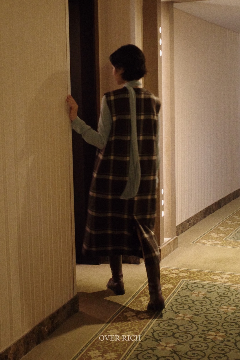 OVER RICH東大門㊣直郵女士新款推薦人氣職業25秋冬連衣裙OVER RICH連衣裙