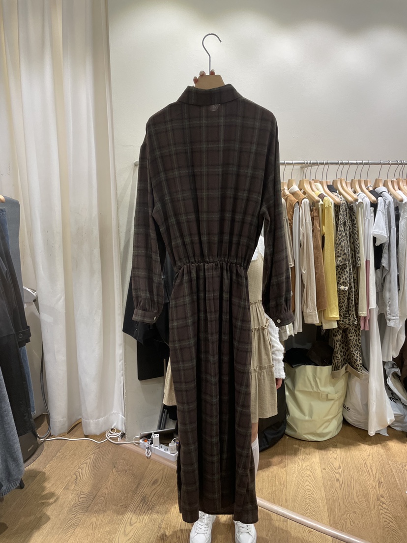 AUVERFIT東大門㊣直郵女裝新品熱賣推薦時尚25秋冬連衣裙格紋AUVERFIT連衣裙