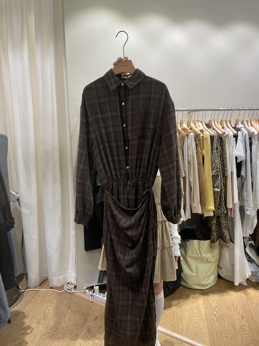 AUVERFIT東大門㊣直郵女裝新品熱賣推薦時尚25秋冬連衣裙格紋AUVERFIT連衣裙