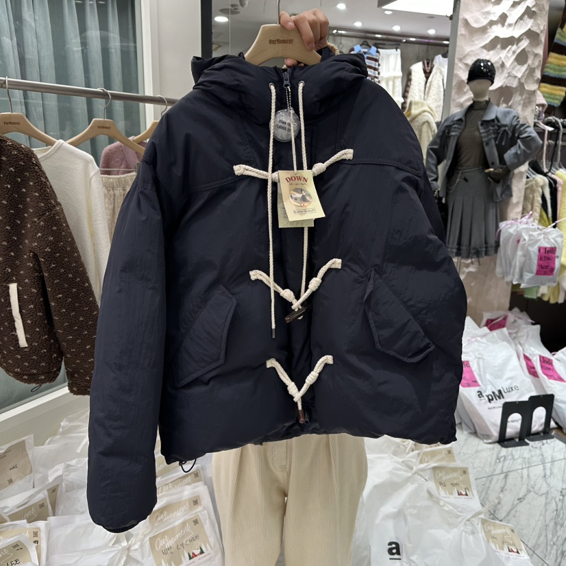 OURMOMENT韓國直郵㊣女裝新款時尚休閑推薦熱賣短款羽絨服填充OURMOMENT短款羽絨服圖色3