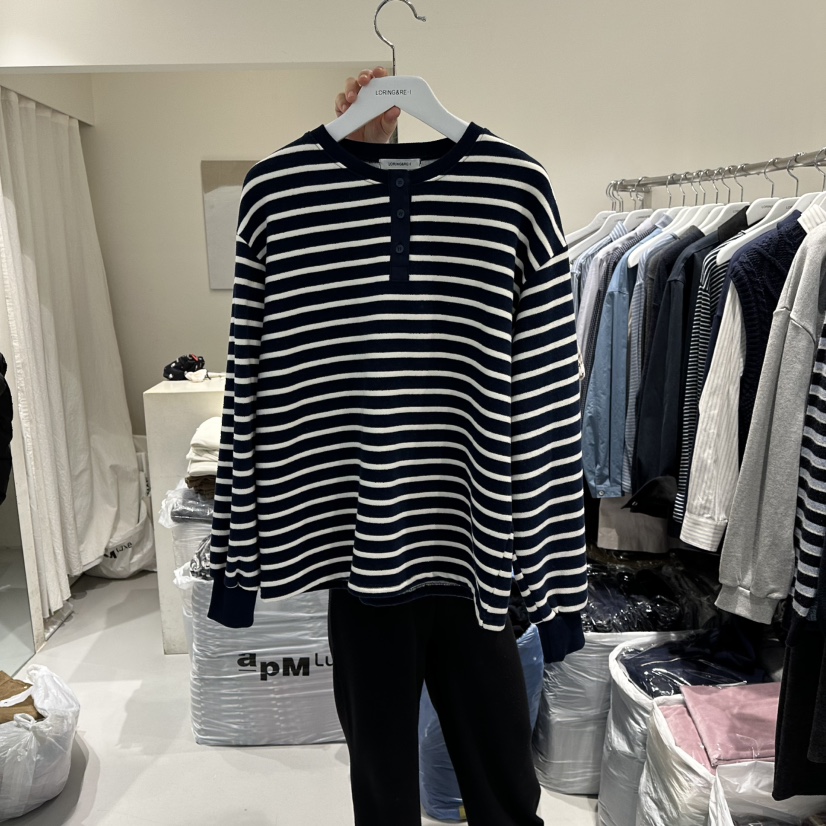LORING RE I東大門㊣代購女裝新款推薦時尚25秋冬職業衛衣LORING RE-I/BARE衛衣圖色2