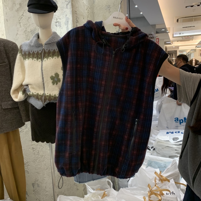 SOLD OUT東大門㊣代購女士新品時尚推薦人氣馬甲連帽拉鏈衫SOLD OUT馬甲圖色2