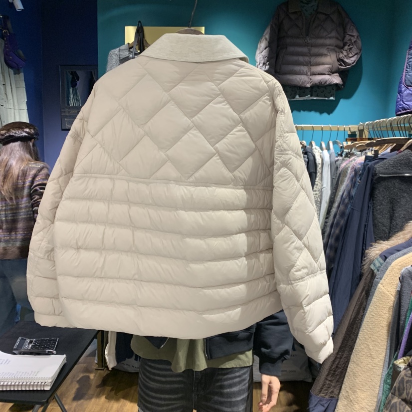 MERCI LINDA韓國代購㊣女裝新品熱賣短款羽絨服不含內搭絨MERCI LINDA短款羽絨服