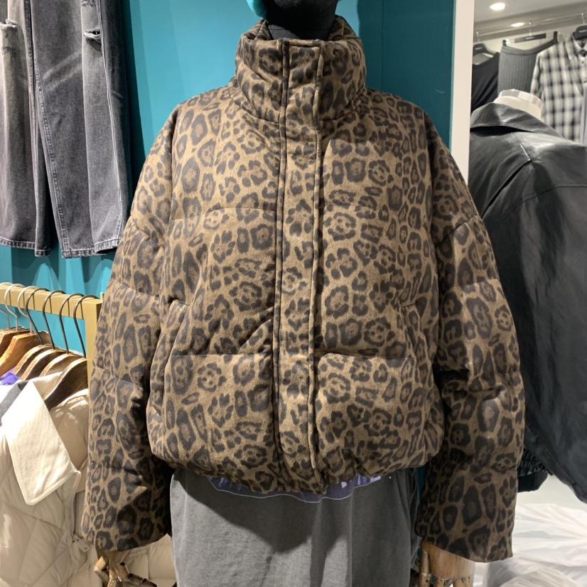 MERCI LINDA韓國直郵㊣女裝新品時尚休閑短款羽絨服豹紋絨MERCI LINDA短款羽絨服圖色1