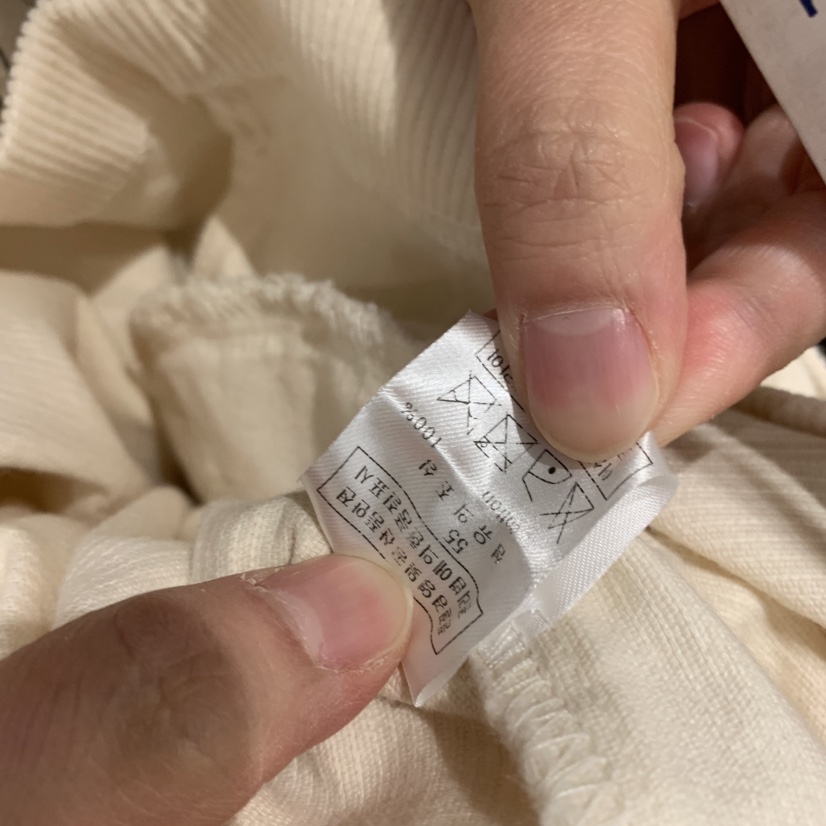 ARE東大門㊣代購女士新品25秋冬熱賣時尚真品短褲燈芯絨百褶ARE YOU/ARE短褲