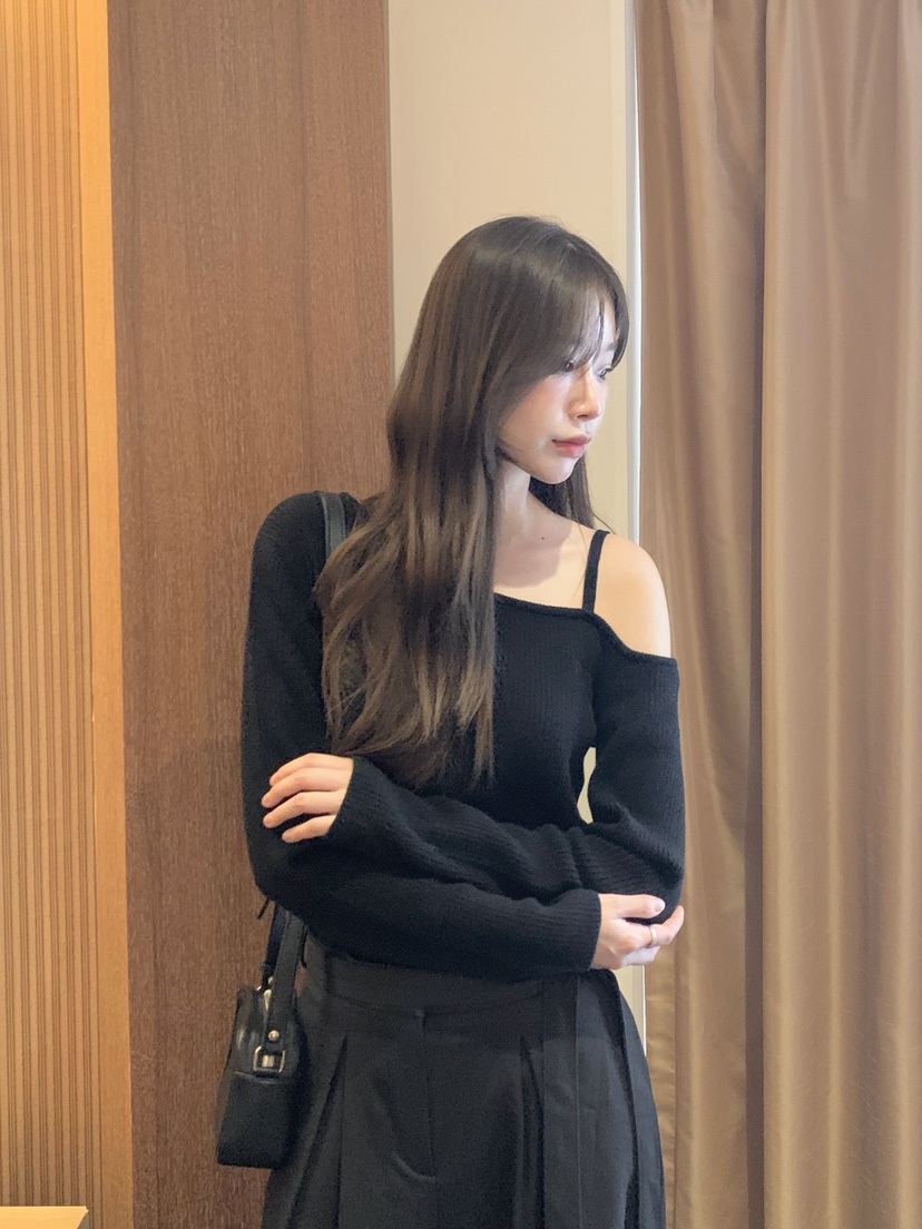 LEGACY韓國代購㊣女裝新款人氣熱賣休閑職業真品針織衫露肩LEGACY針織衫