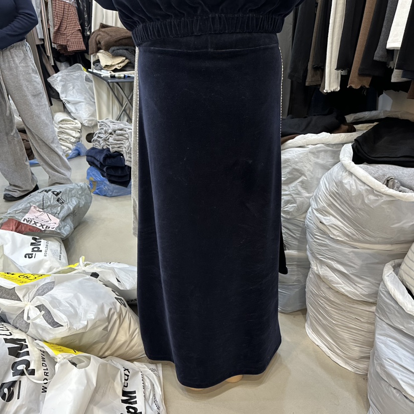 BILLION-L東大門㊣實拍女裝新品真品人氣職業熱賣25秋冬長裙BILLION-L長裙