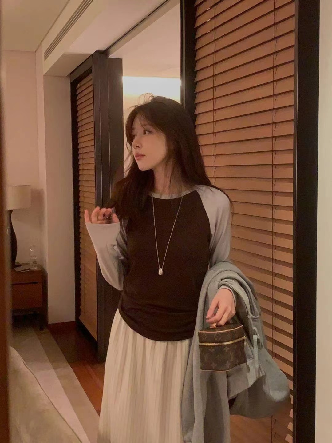 MIELLE-미엘르-OT東大門㊣代購女裝新品人氣25秋冬長袖T恤羊毛MIELLE-미엘르-OT長袖T恤圖色3