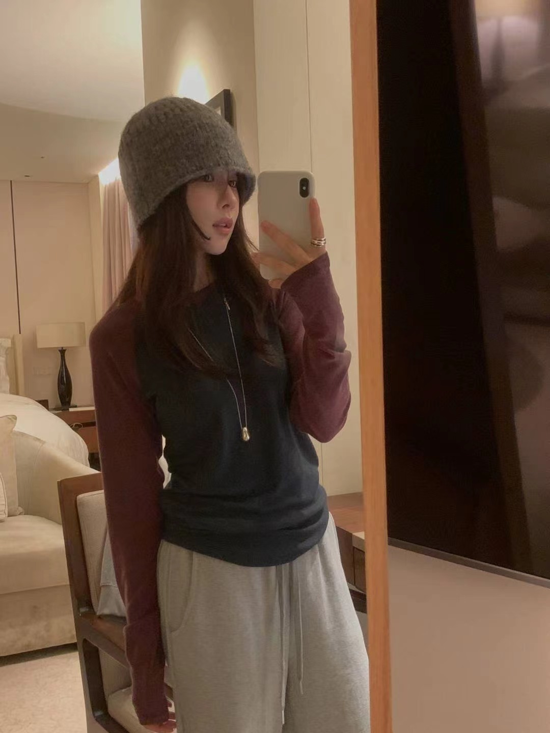 MIELLE-미엘르-OT東大門㊣代購女裝新品人氣25秋冬長袖T恤羊毛MIELLE-미엘르-OT長袖T恤圖色4