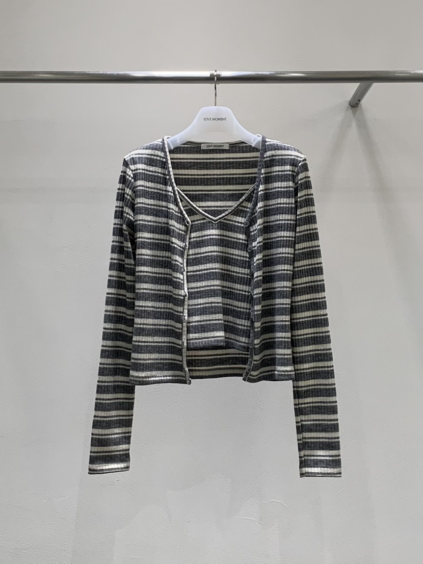 LOVE MOMENT東大門㊣實拍女士新品職業真品套裝套裝開衫條紋LOVE MOMENT套裝圖色2
