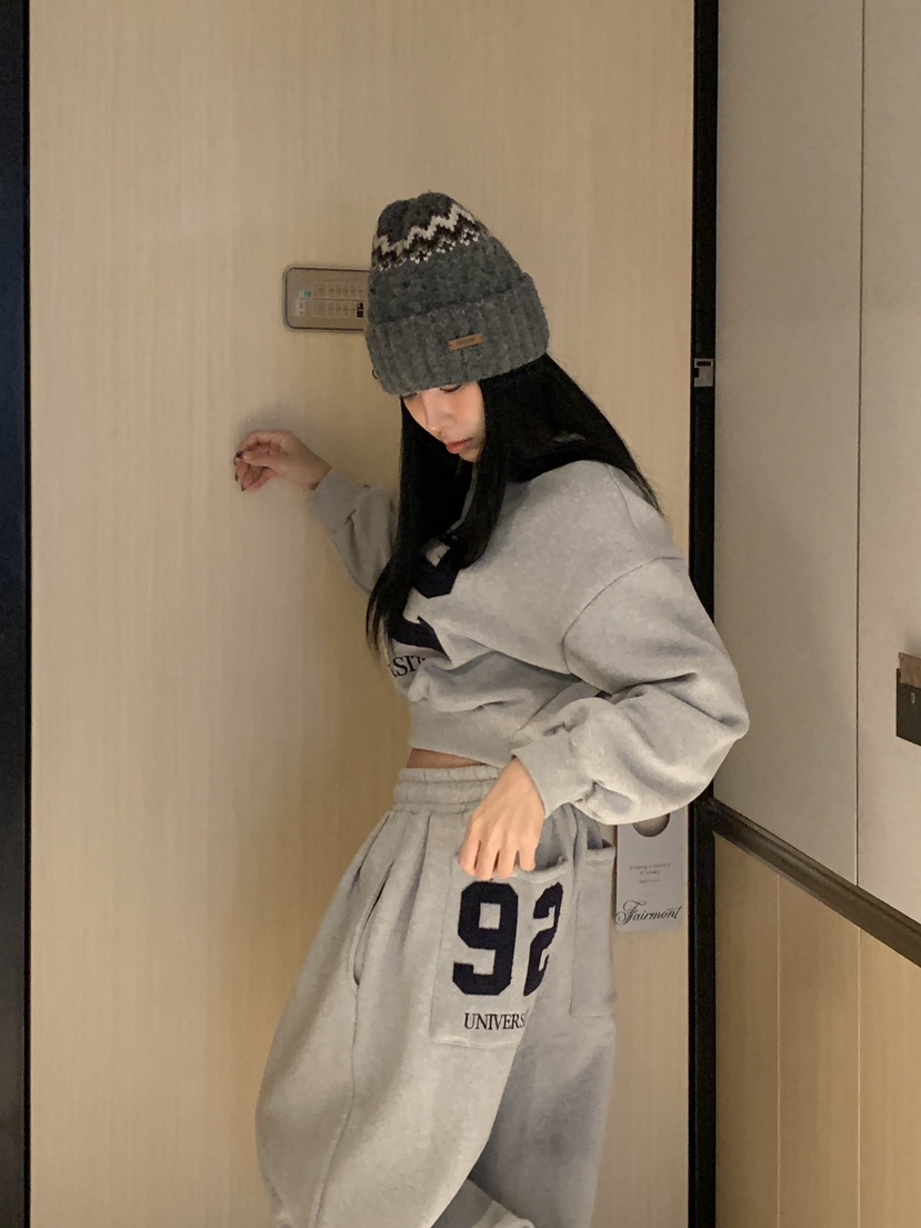BADCALM韓國直郵㊣女士新款真品推薦熱賣休閑25秋冬職業衛衣BADCALM衛衣