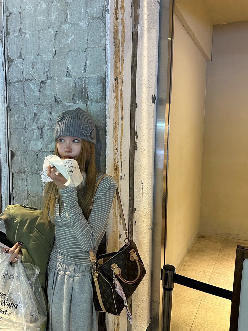 ZEROZERO東大門㊣代購女士新品推薦25秋冬熱賣休閑長袖T恤口袋ZEROZERO長袖T恤