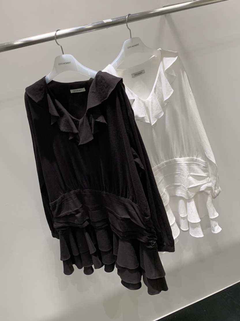 LOVE MOMENT韓國代購㊣女士新品25秋冬職業真品人氣連衣裙LOVE MOMENT連衣裙