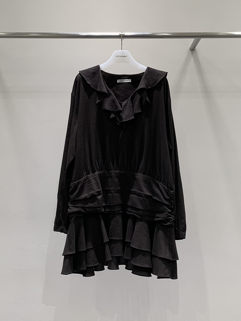 LOVE MOMENT韓國代購㊣女士新品25秋冬職業真品人氣連衣裙LOVE MOMENT連衣裙圖色2