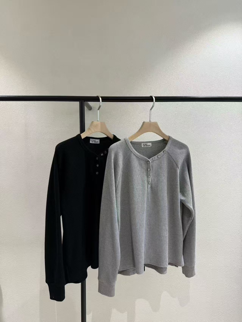POSTMODERN東大門㊣直郵女士新品熱賣職業真品人氣25秋冬長袖T恤POSTMODERN長袖T恤
