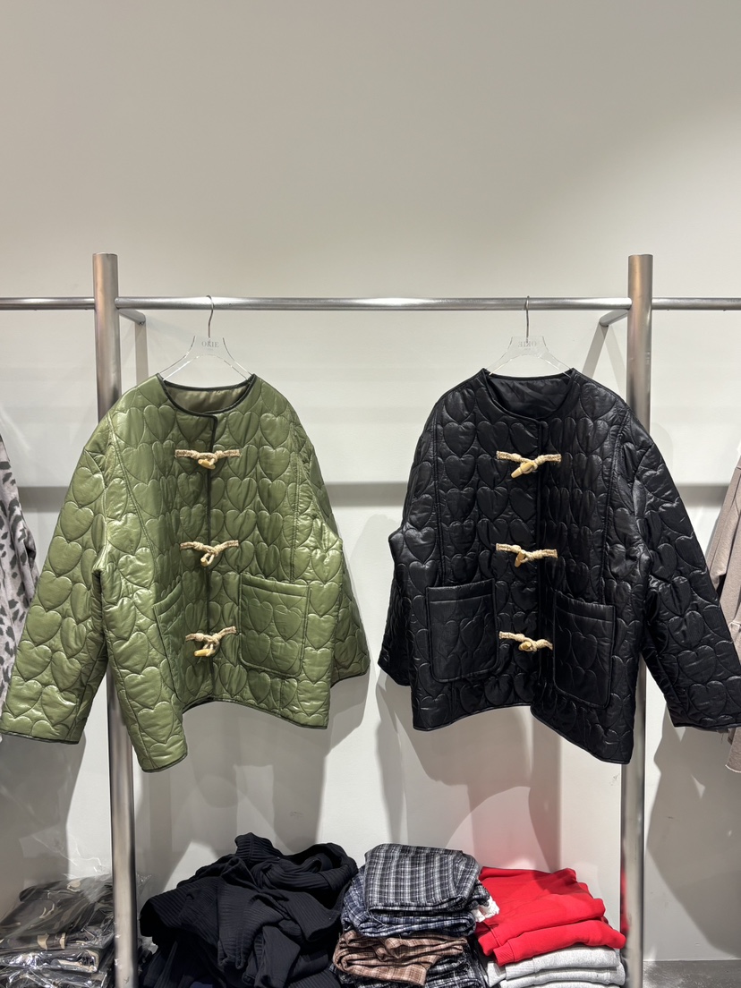 OKIE韓國代購㊣女裝新品休閑時尚真品熱賣推薦夾克心形絎縫OKIE夾克