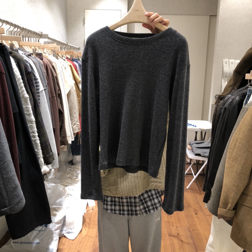 COMELY東大門㊣實拍女裝新品熱賣25秋冬推薦真品時尚長袖T恤COMELY長袖T恤圖色3