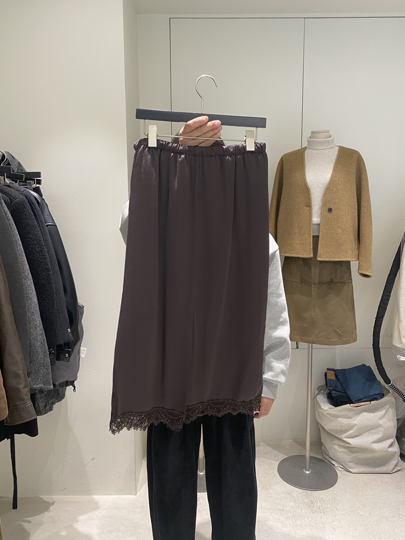 WELL KNOWN東大門㊣直郵女裝新品職業25秋冬人氣長裙蕾絲絲質WELL KNOWN長裙