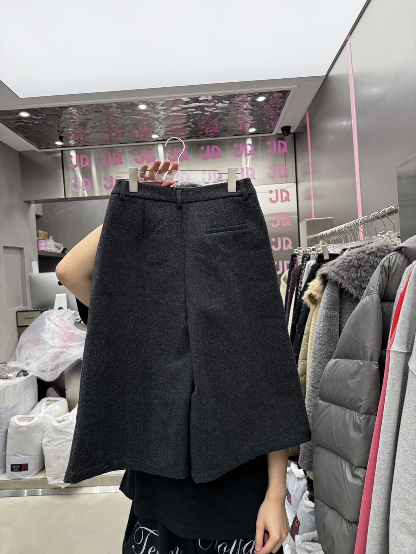 JUDYQUE韓國代購㊣女士新品時尚休閑職業熱賣真品人氣短褲羊毛JUDYQUE短褲