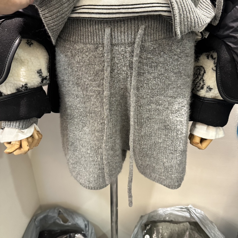 SOF韓國直郵㊣女裝新品職業25秋冬人氣推薦休閑時尚真品短褲SOF短褲圖色2