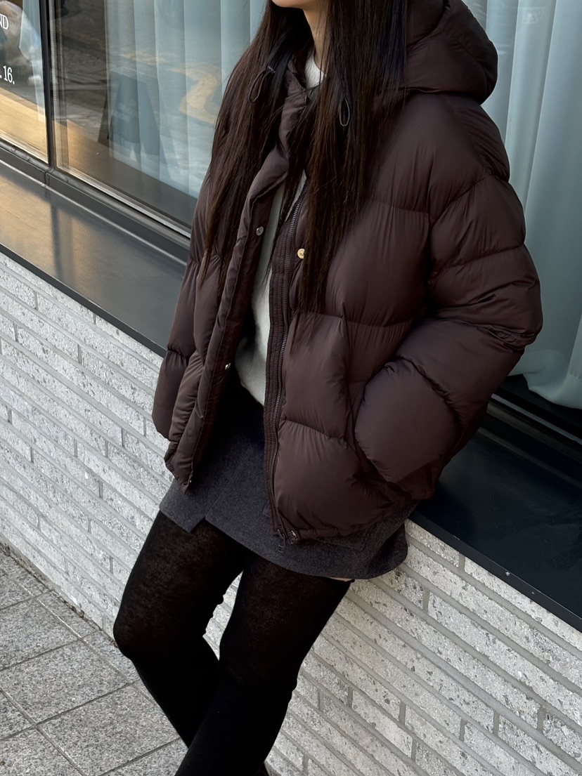 Verbena東大門㊣實拍女士新款真品休閑職業時尚短款羽絨服兜帽Verbena短款羽絨服