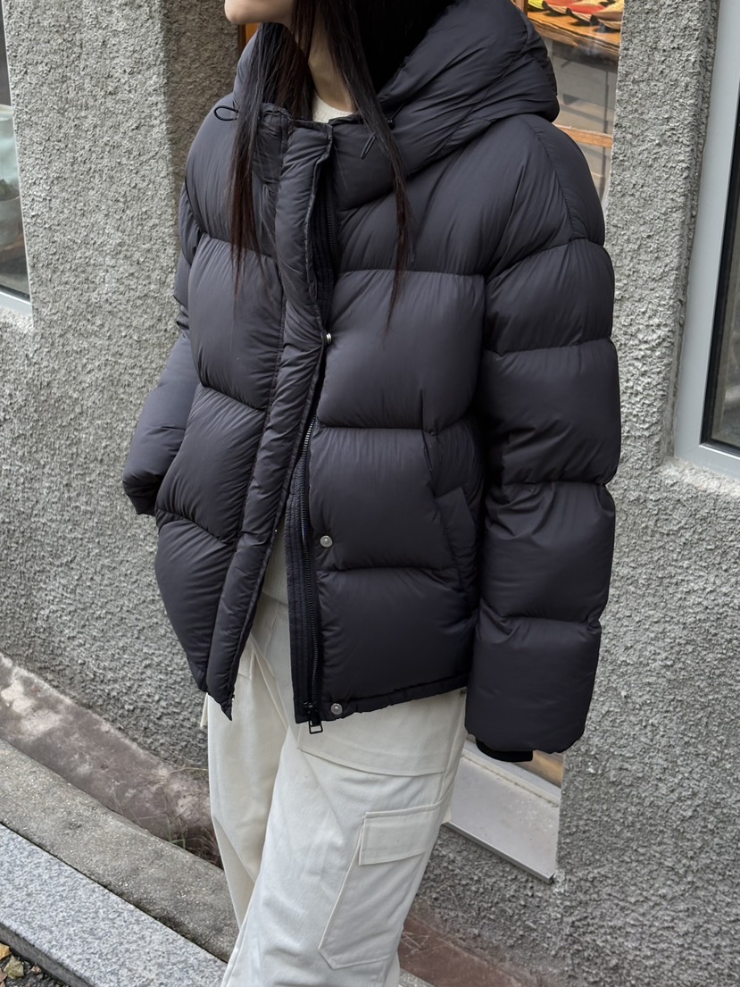 Verbena東大門㊣實拍女士新款真品休閑職業時尚短款羽絨服兜帽Verbena短款羽絨服