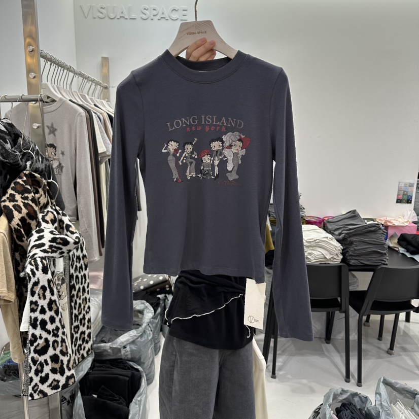 VISUAL SPACE東大門㊣實拍女士新品時尚真品職業推薦長袖T恤VISUAL SPACE長袖T恤圖色2