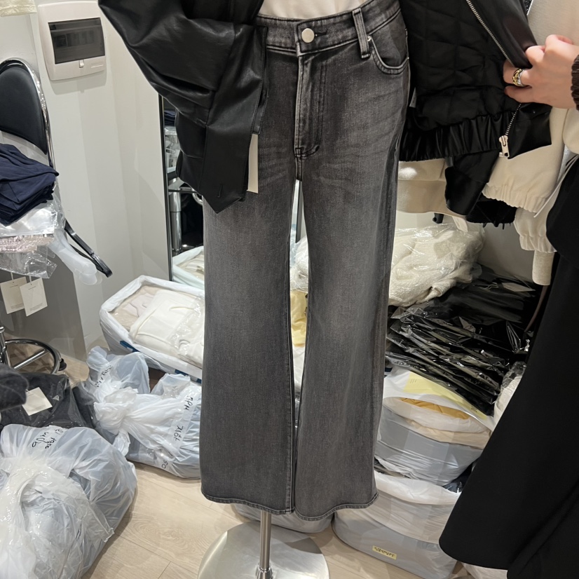 LOVE SOME韓國直郵㊣女士新品推薦休閑熱賣人氣真品牛仔褲LOVE SOME牛仔褲