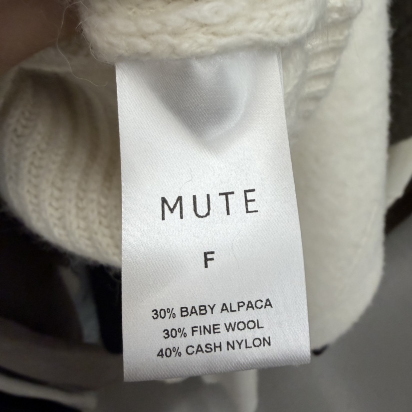 MUTE-P東大門㊣直郵女裝新品人氣熱賣推薦休閑針織衫含圍巾MUTE針織衫